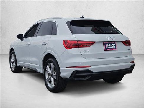 Used 2024 Audi Q3 2.0T Premium w/ Convenience Package image 8