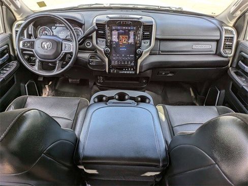 Used 2024 RAM 2500 Laramie image 15