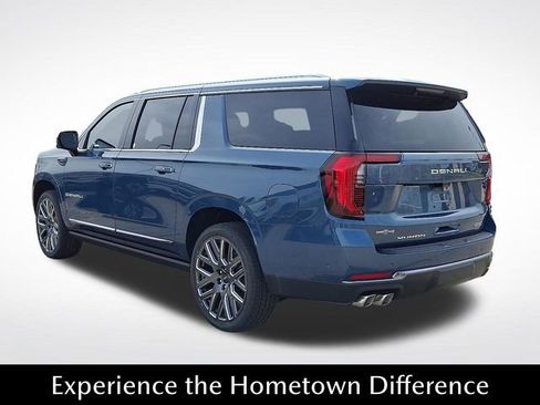 New 2026 GMC Yukon XL Denali Ultimate w/ LPO, Floor Liner Package image 4