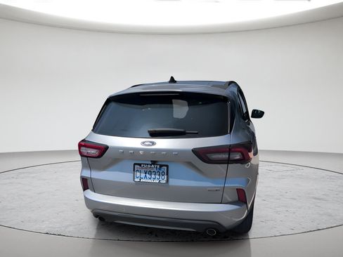 Used 2024 Ford Escape ST-Line Elite AWD/4WD image 3