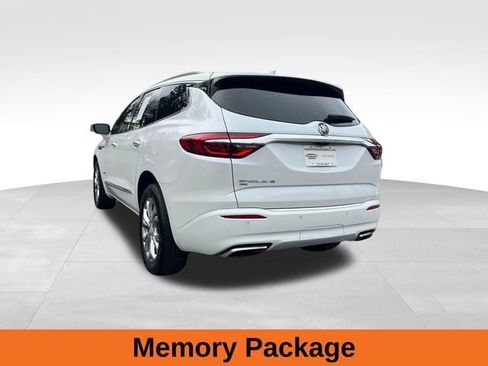 Used 2021 Buick Enclave Avenir w/ Avenir Technology Package AWD/4WD image 3