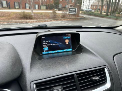 Used 2015 Buick Encore FWD image 24