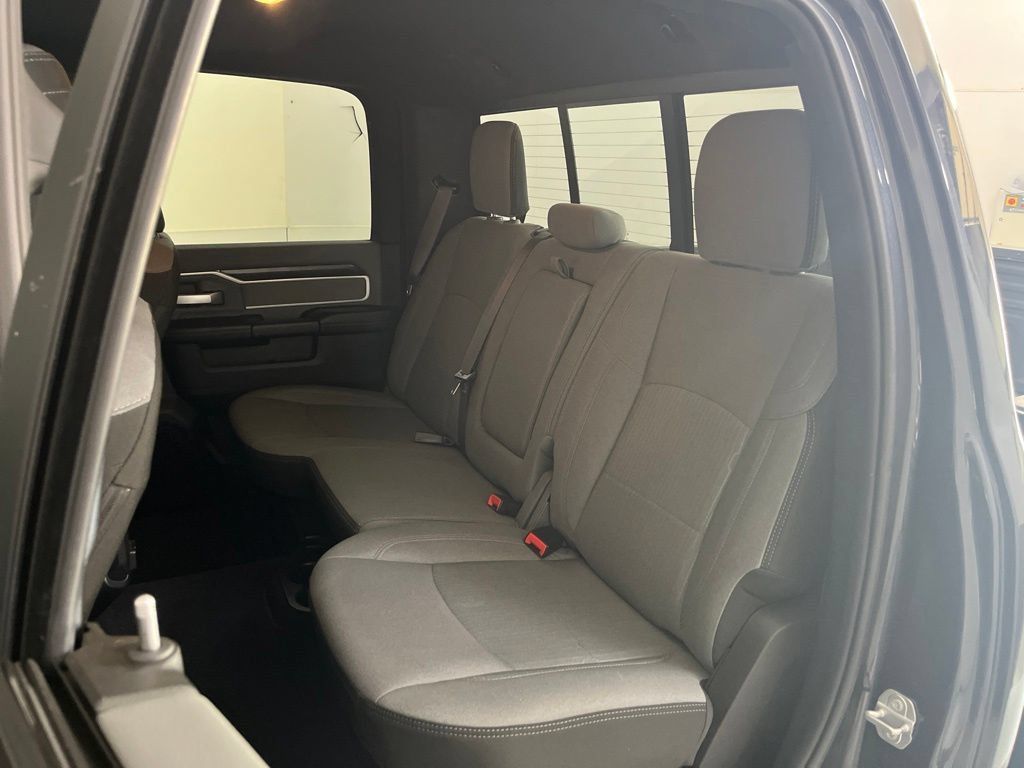 Used 2022 RAM 2500 Big Horn w/ Level B Equipment Group AWD/4WD image 19