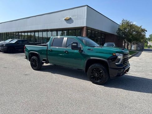 New 2026 Chevrolet Silverado 2500 LT w/ Trail Boss Package AWD/4WD image 6