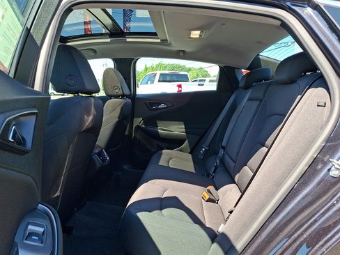 Used 2023 Chevrolet Malibu LT FWD image 11