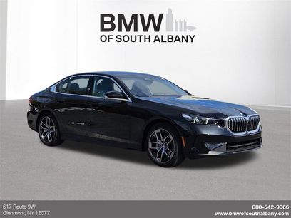 New 2026 BMW 530i xDrive w/ Premium Package
