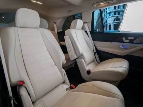 New 2026 Mercedes-Benz GLS 450 4MATIC image 35