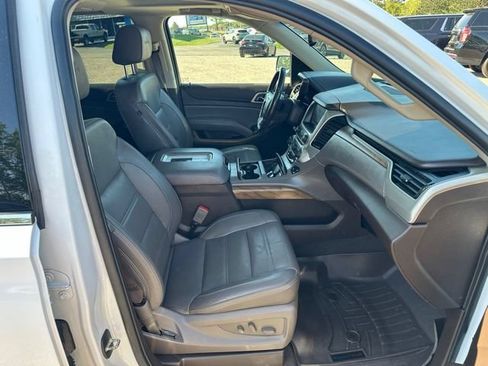 Used 2020 GMC Yukon XL Denali w/ Denali Ultimate Package AWD/4WD image 41
