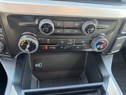 New 2025 Ford F250 XLT w/ Black Appearance Package image 19