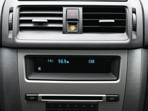 Used 2010 Ford Fusion SE FWD image 23