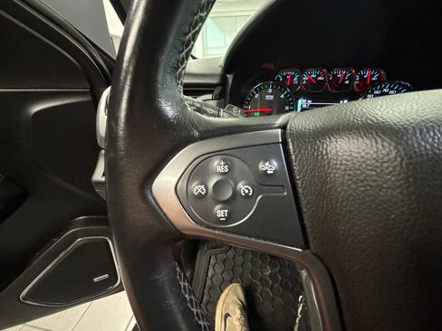Used 2020 Chevrolet Tahoe LT RWD image 19