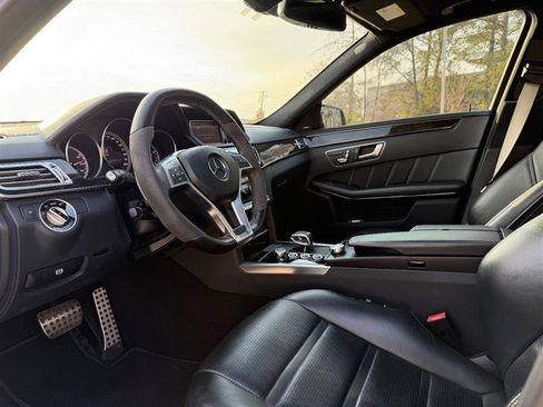 Used 2014 Mercedes-Benz E 63 AMG S-Model image 19