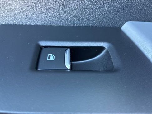 New 2026 Ford F350 XLT w/ FX4 Off-Road Package image 18