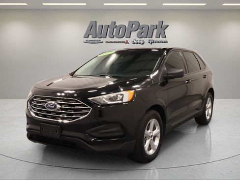 Used 2020 Ford Edge SE FWD image 5