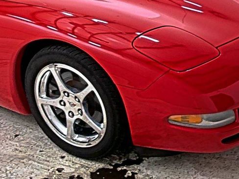 Used 2003 Chevrolet Corvette Base w/ Preferred Equipment Group1 image 14