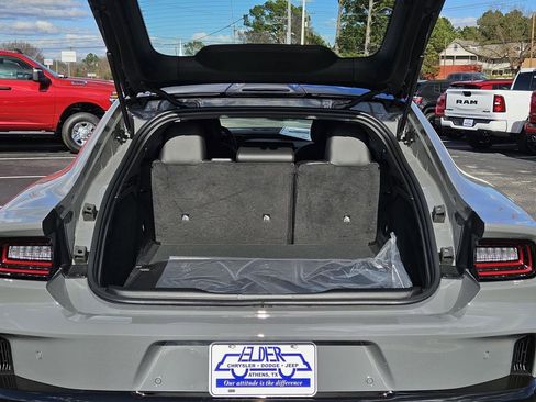 New 2026 Dodge Charger Scat Pack w/ Blacktop Package AWD/4WD image 9