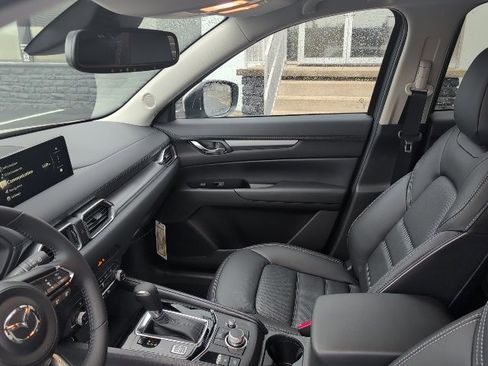 New 2025 MAZDA CX-5 AWD 2.5 S w/ Preferred Package image 9