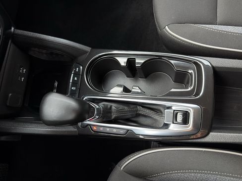 Used 2024 Chevrolet TrailBlazer LT w/ Convenience Package image 23