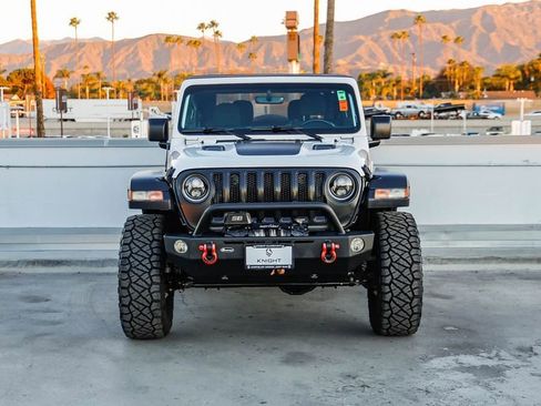 Used 2019 Jeep Wrangler Rubicon image 3