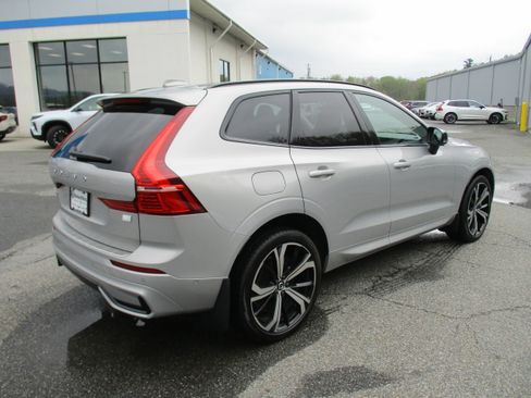 Used 2024 Volvo XC60 T8 Ultimate w/ Protection Package Premier AWD/4WD image 5