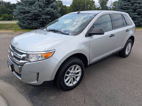 Used 2014 Ford Edge SE FWD image 5