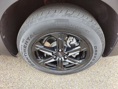 Used 2023 Chevrolet Blazer LT w/ Midnight/Sport Edition image 10