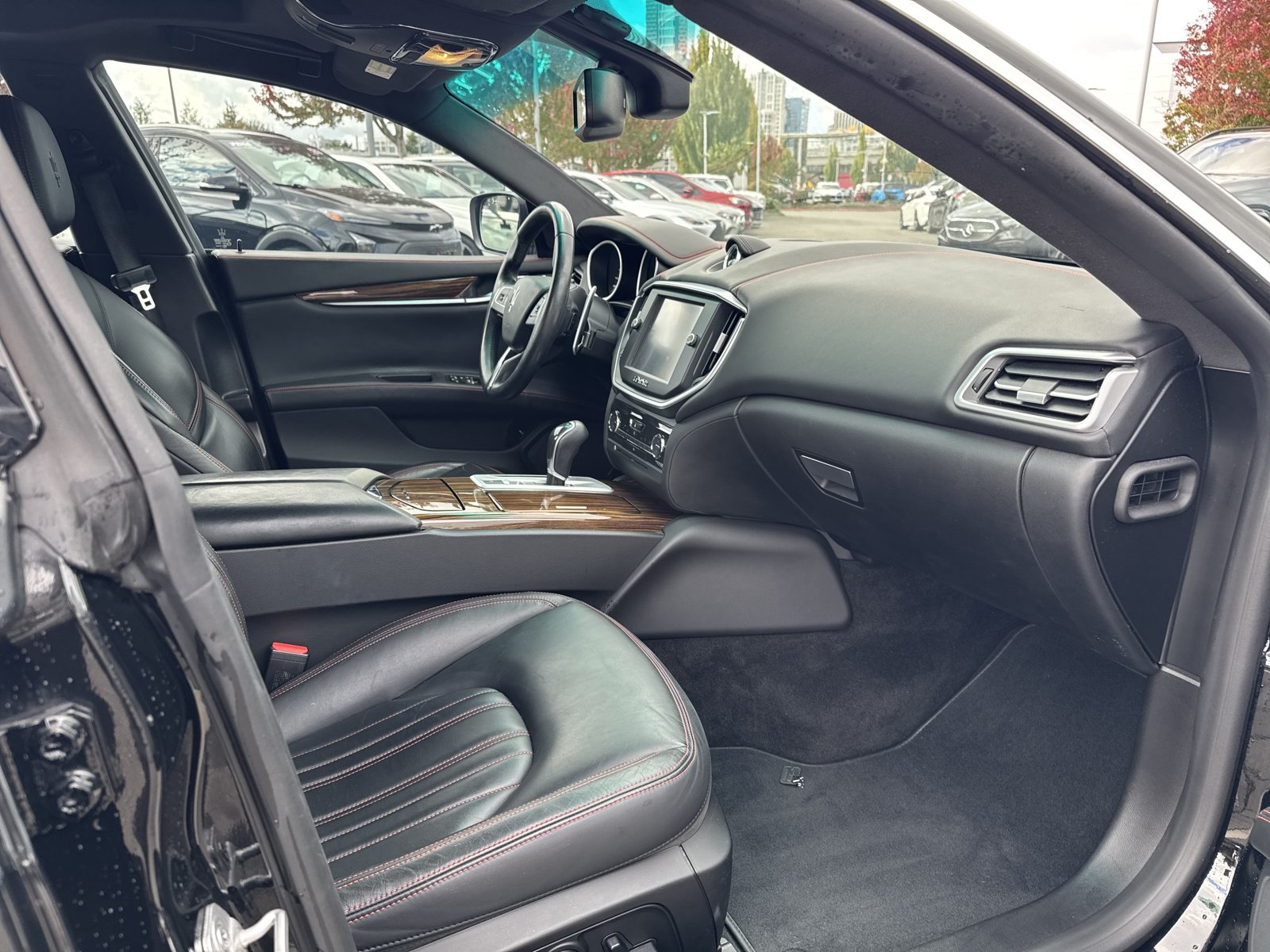 Used 2015 Maserati Ghibli S Q4 AWD/4WD image 13