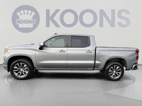 Used 2023 Chevrolet Silverado 1500 LT AWD/4WD image 2