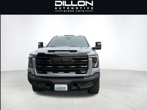 Used 2025 GMC Sierra 2500 AT4X w/ AT4X AEV Edition AWD/4WD image 4
