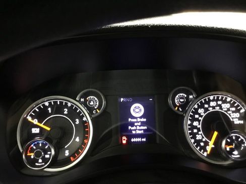 Used 2020 RAM 2500 Big Horn image 31