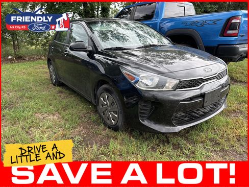 Used 2019 Kia Rio S FWD image 2