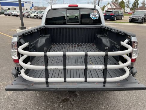 Used 2011 Toyota Tacoma 4x4 Double Cab w/ SR5 Pkg #2 image 36