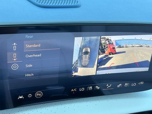 New 2026 Buick Enclave Avenir w/ Super Cruise Package FWD image 23