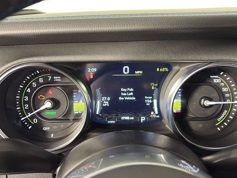 Used 2023 Jeep Wrangler Unlimited Rubicon 4xe w/ Cold Weather Group AWD/4WD image 44