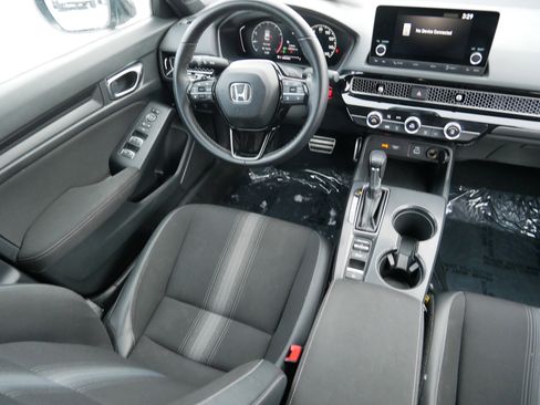 Certified 2024 Honda Civic Sport image 9