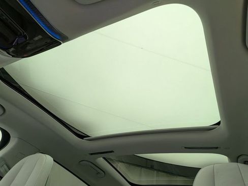 Used 2023 Mercedes-Benz EQS 580 4MATIC SUV image 18