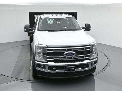 New 2025 Ford F450 XL w/ XL Chrome Package image 32