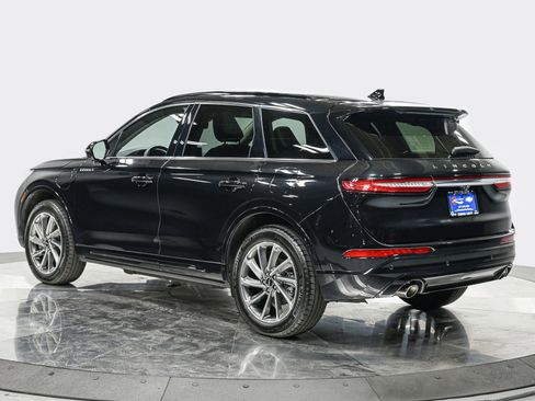 Used 2025 Lincoln Corsair Grand Touring w/ Equipment Group 301A image 4