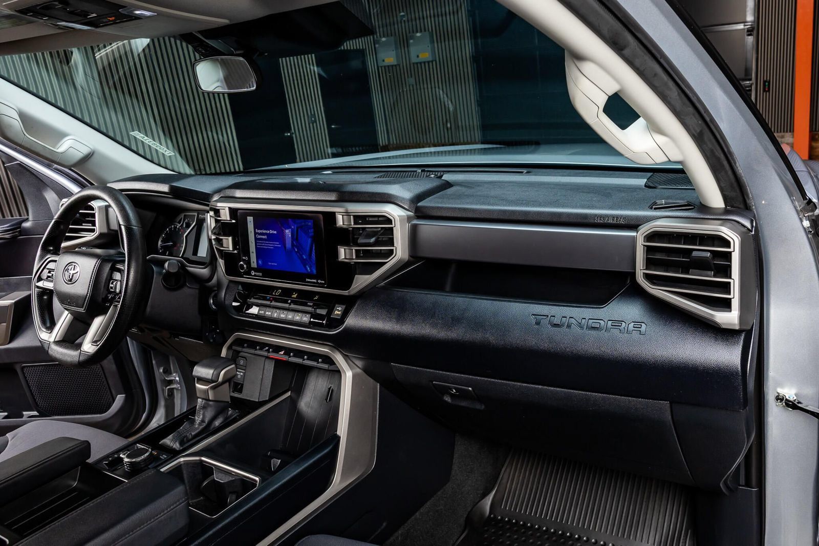 Used 2024 Toyota Tundra SR5 AWD/4WD image 17