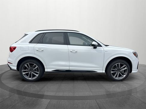 New 2025 Audi Q3 2.0T Premium image 6
