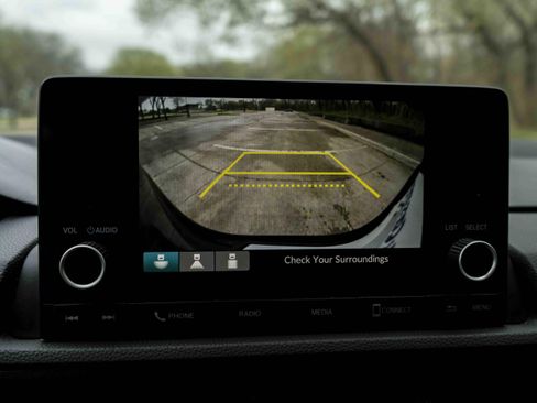 Used 2023 Honda CR-V EX image 28