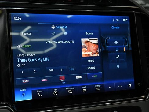 Used 2022 Ford F350 Lariat w/ Tremor Off-Road Package AWD/4WD image 53