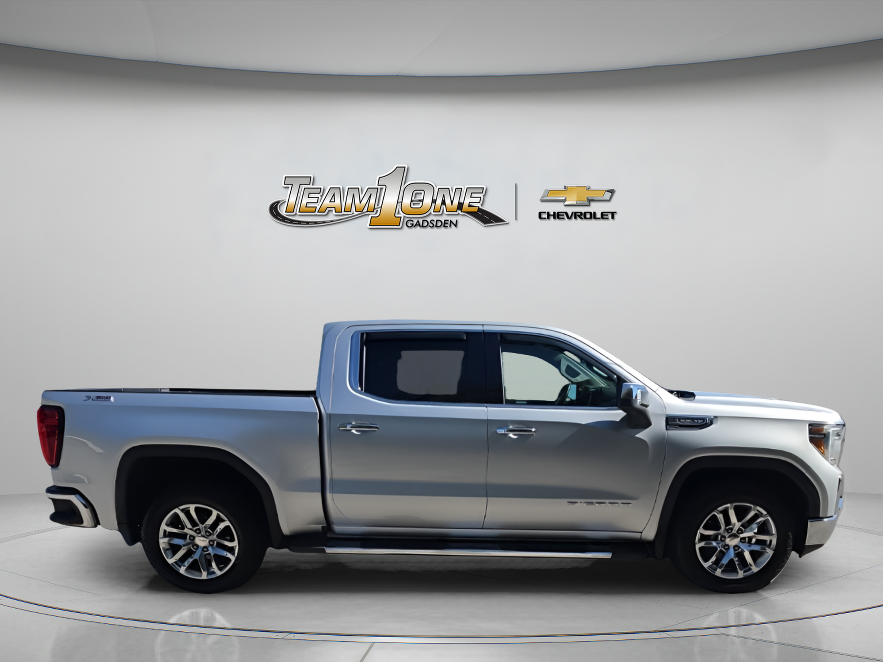 Used 2021 GMC Sierra 1500 SLT w/ SLT Premium Plus Package AWD/4WD image 15