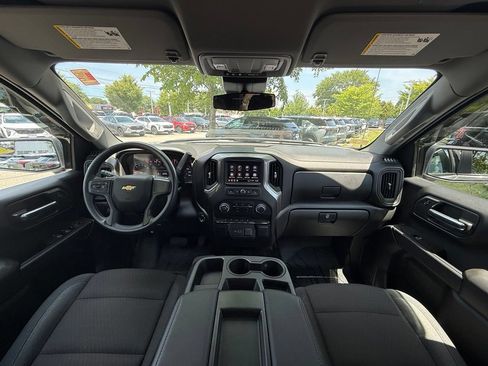 Used 2026 Chevrolet Silverado 1500 Custom w/ LPO, Dark Essentials Package AWD/4WD image 30