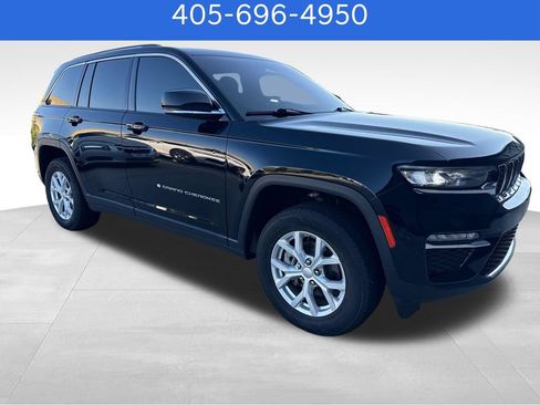 Used 2023 Jeep Grand Cherokee Limited AWD/4WD image 8