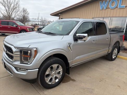 Used 2022 Ford F150 Platinum w/ Equipment Group 701A High image 3