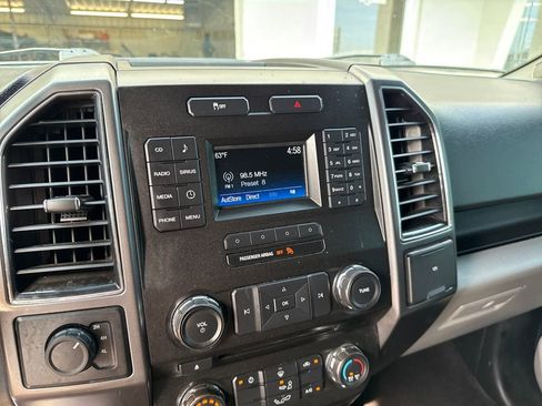 Used 2017 Ford F150 XLT image 18