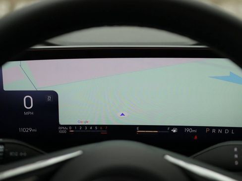 Used 2025 Buick Enclave Sport Touring image 13