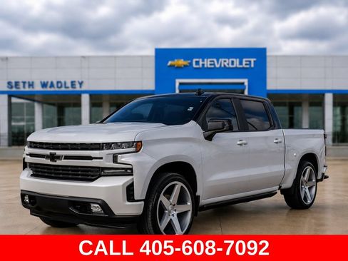 Used 2019 Chevrolet Silverado 1500 RST AWD/4WD image 64
