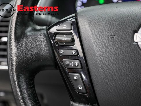 Used 2023 Nissan Armada SL w/ Midnight Edition Package image 23